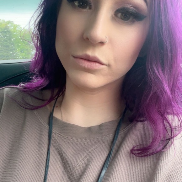 Meet your Posher, Meg - Picture 6 of 6